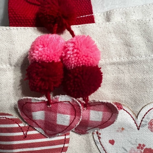 NWT-🩷❤️ Valentine Tote Bag - Picture 3 of 6